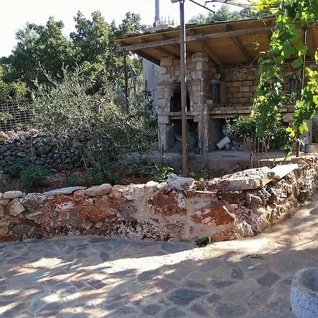 Find Your Peace In A Traditional Country House!! Daire Láyia