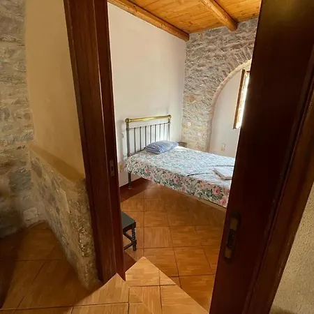Lägenhet Find Your Peace In A Traditional Country House!! *