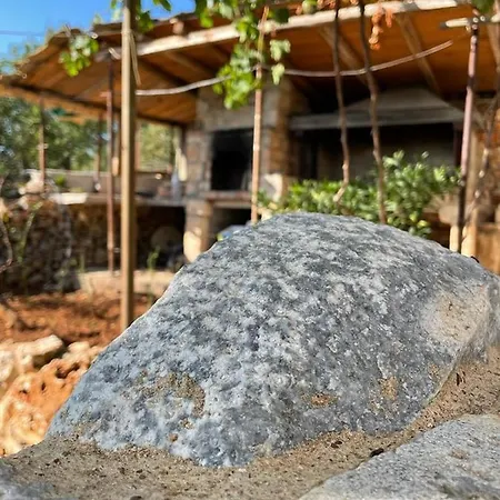 شقة Find Your Peace In A Traditional Country House!!