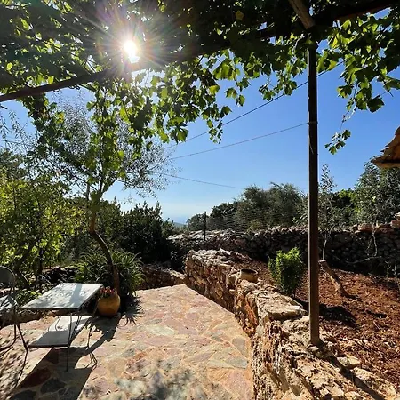 Find Your Peace In A Traditional Country House!! *